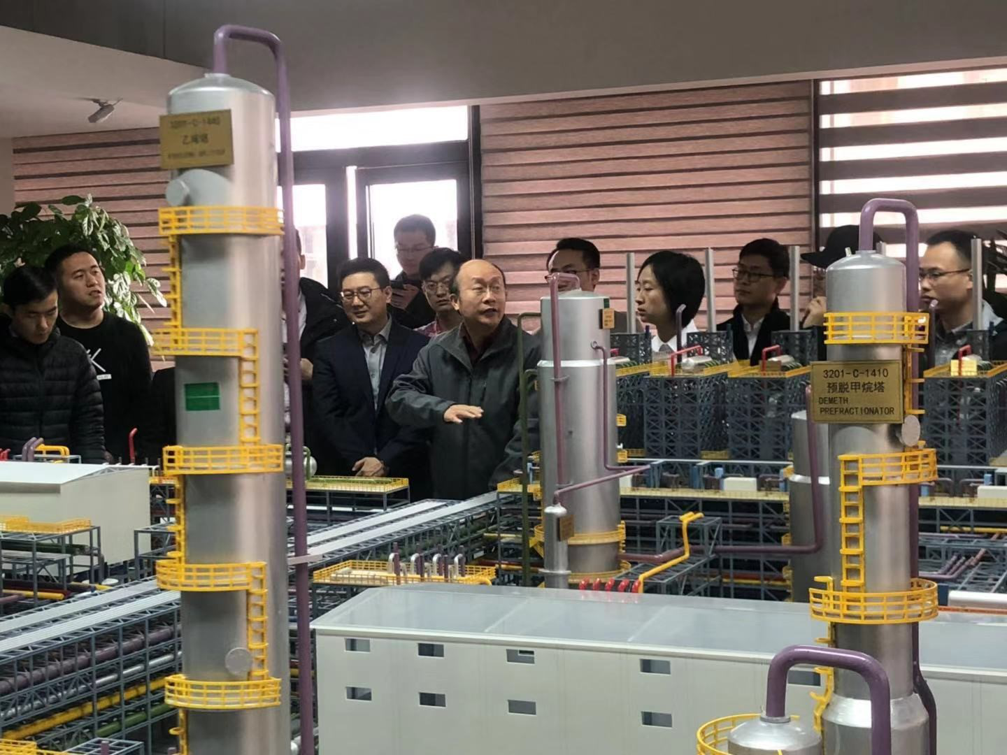清华大学MEM团队一行参访卓然
